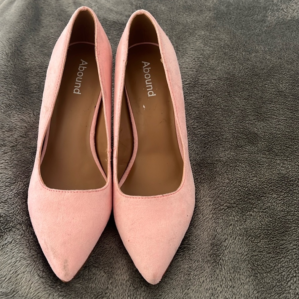 Abound pink heels